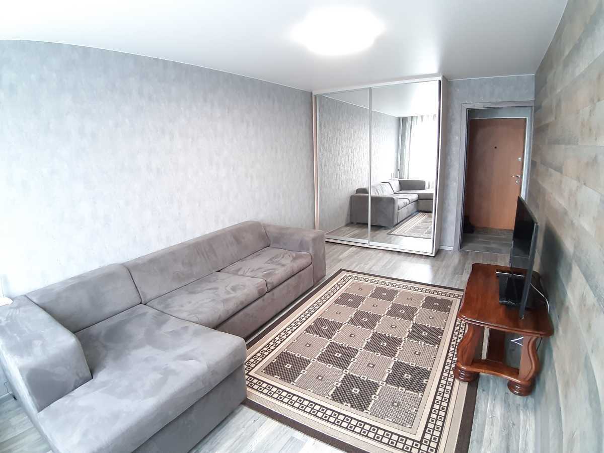 Аренда 1-комнатной квартиры 32.2 м², Оболонская пл., 1