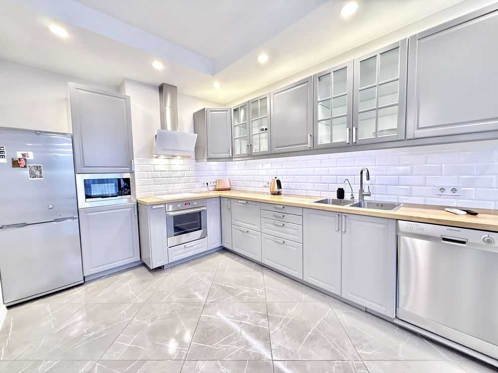 Аренда 2-комнатной квартиры 82 м², Саксаганского ул., 37К