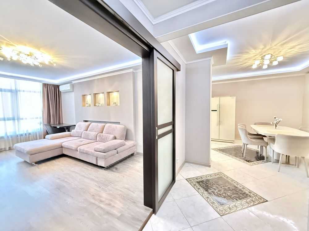 Продажа 2-комнатной квартиры 87.9 м², Валерия Лобановского просп., 4Г