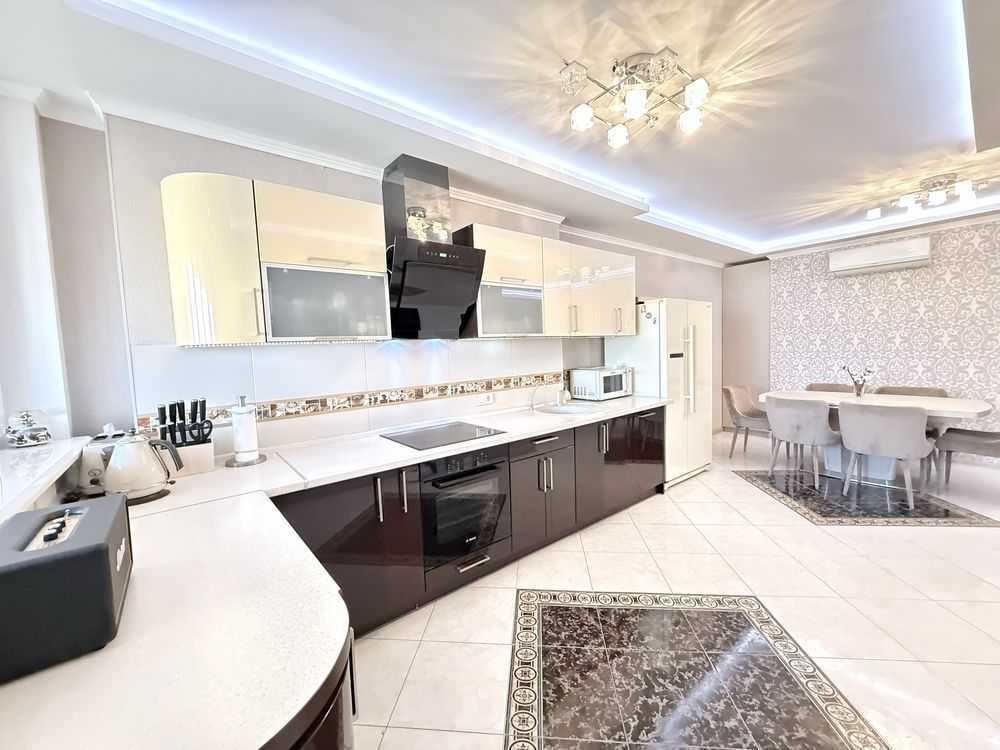 Продажа 2-комнатной квартиры 87.9 м², Валерия Лобановского просп., 4Г