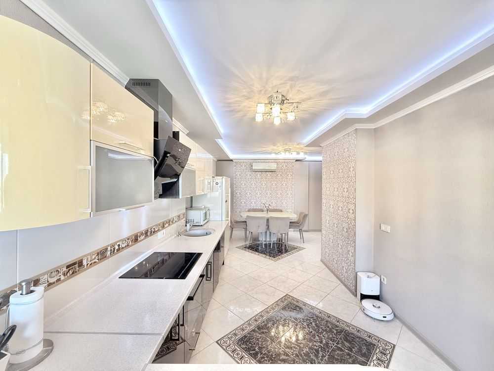 Продажа 2-комнатной квартиры 87.9 м², Валерия Лобановского просп., 4Г