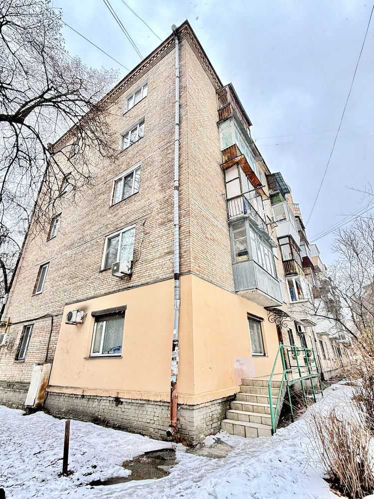 Продаж офісу 43.9 м², Чигоріна вул., 61А