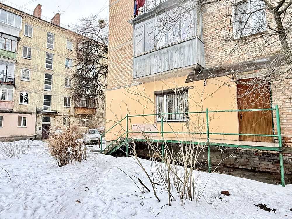 Продаж офісу 43.9 м², Чигоріна вул., 61А