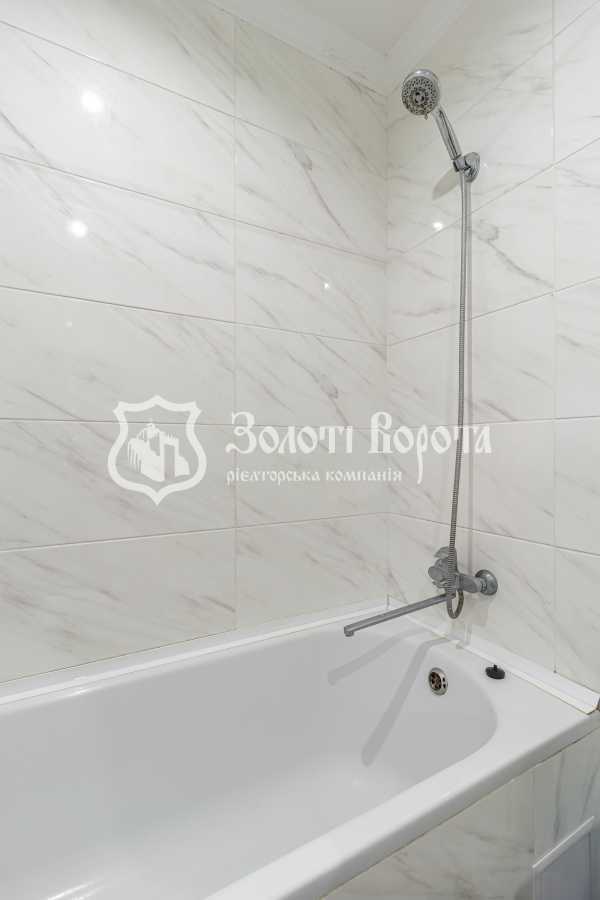 Продаж 2-кімнатної квартири 43.5 м², Оксамитова, 1б