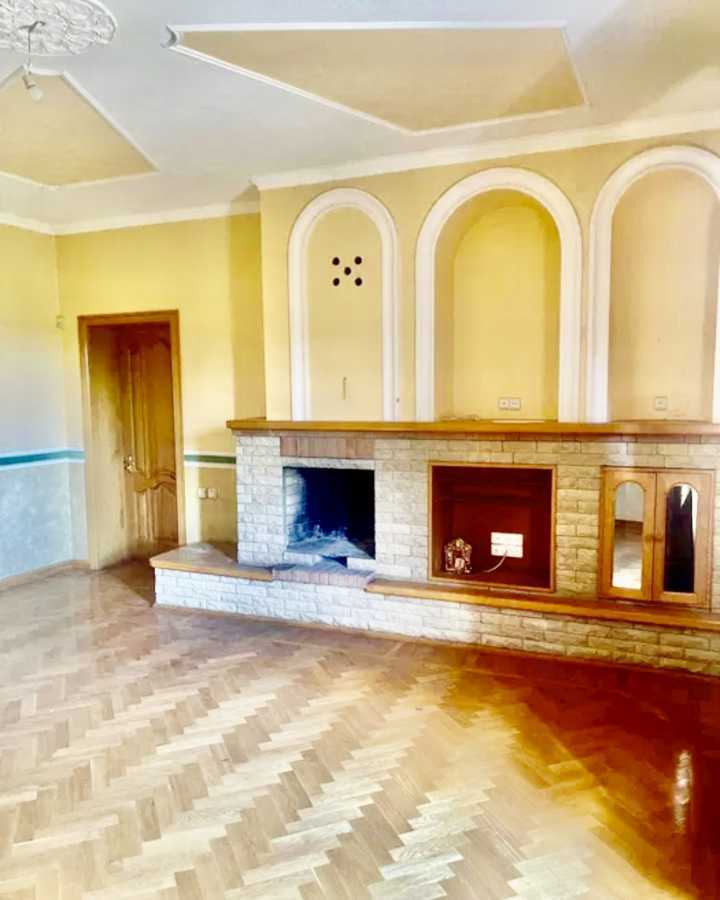 Продажа дома 650 м², Ленина, 1