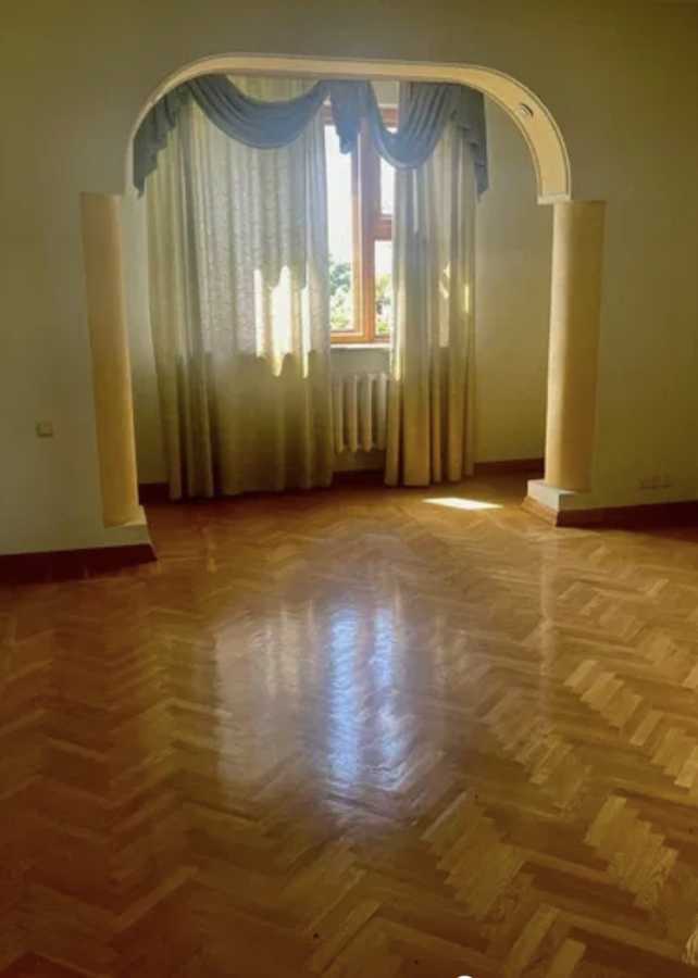 Продажа дома 650 м², Ленина, 1