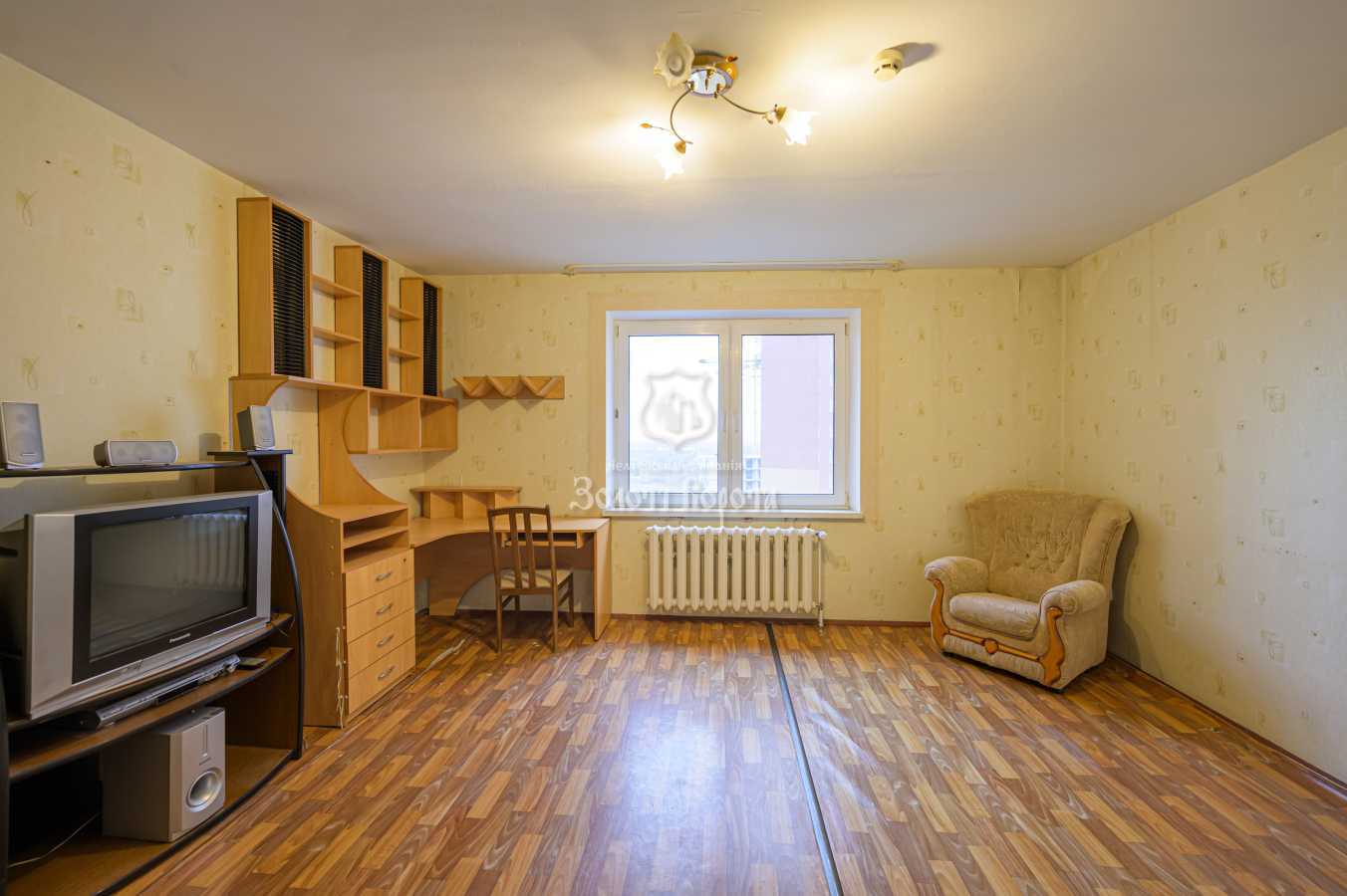 Продаж 3-кімнатної квартири 100 м², Милославська, 12а