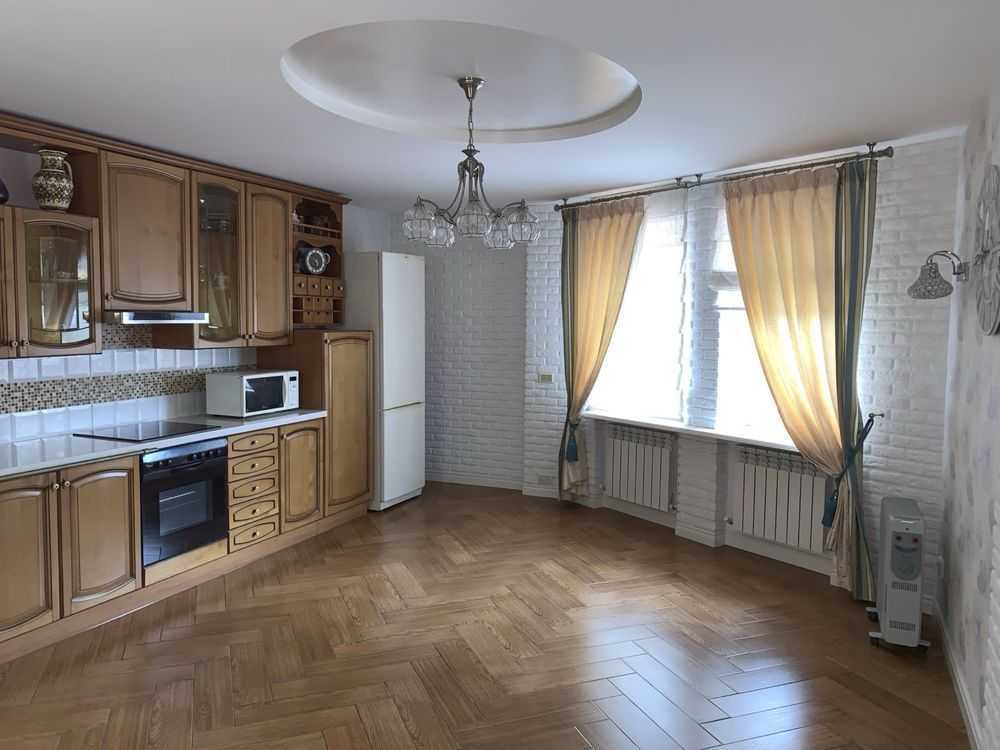 Продажа 3-комнатной квартиры 181 м², Партизанский 2-й пер.