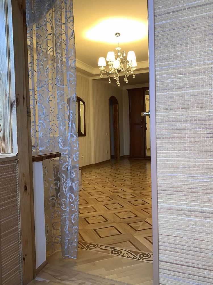 Продажа 3-комнатной квартиры 181 м², Партизанский 2-й пер.