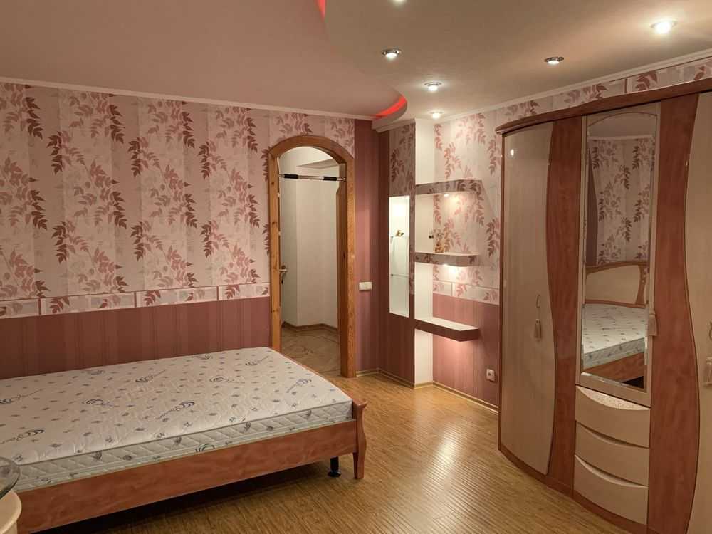 Продажа 3-комнатной квартиры 181 м², Партизанский 2-й пер.