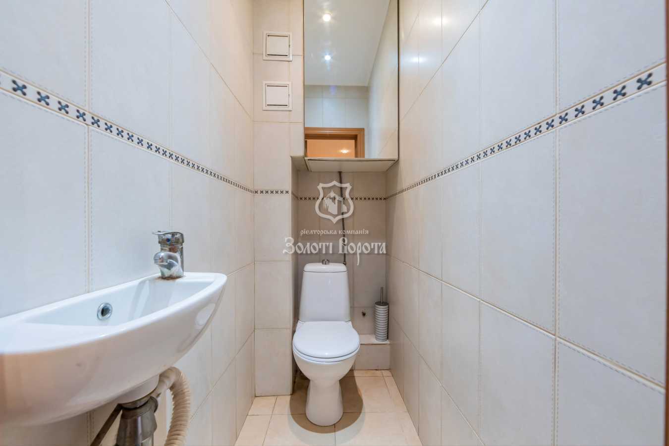 Продаж 3-кімнатної квартири 89.7 м², Садова вул., 7б