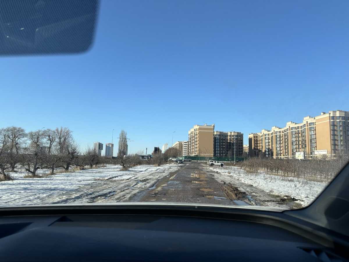 Продажа участка под индивидуальное жилое строительство 20 соток, Виноградная ул.