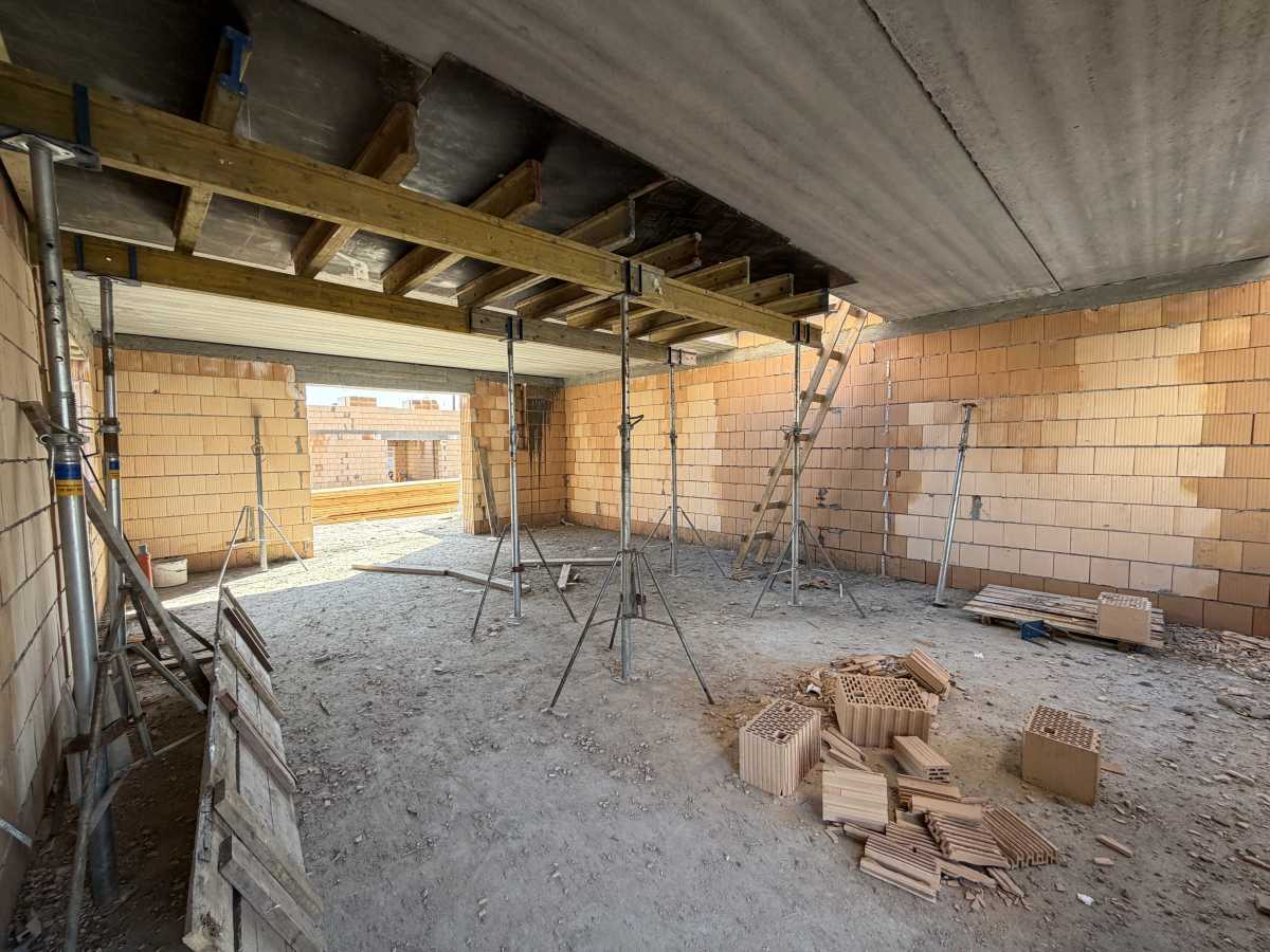 Продажа дома 120 м², Левка Ревуцкого ул., 2