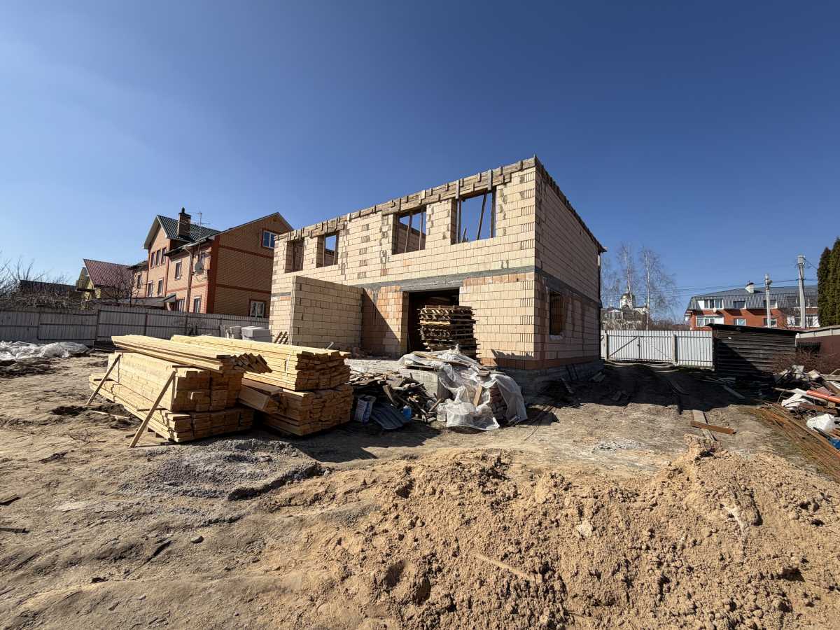 Продажа дома 120 м², Левка Ревуцкого ул., 2