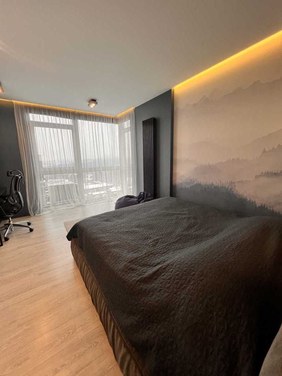 Оренда 3-кімнатної квартири 84 м², Предславинська вул., 53