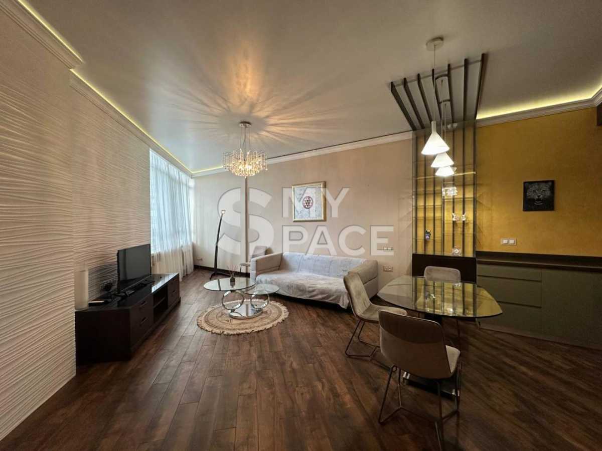 Продажа 3-комнатной квартиры 108 м², Щорса, 44А