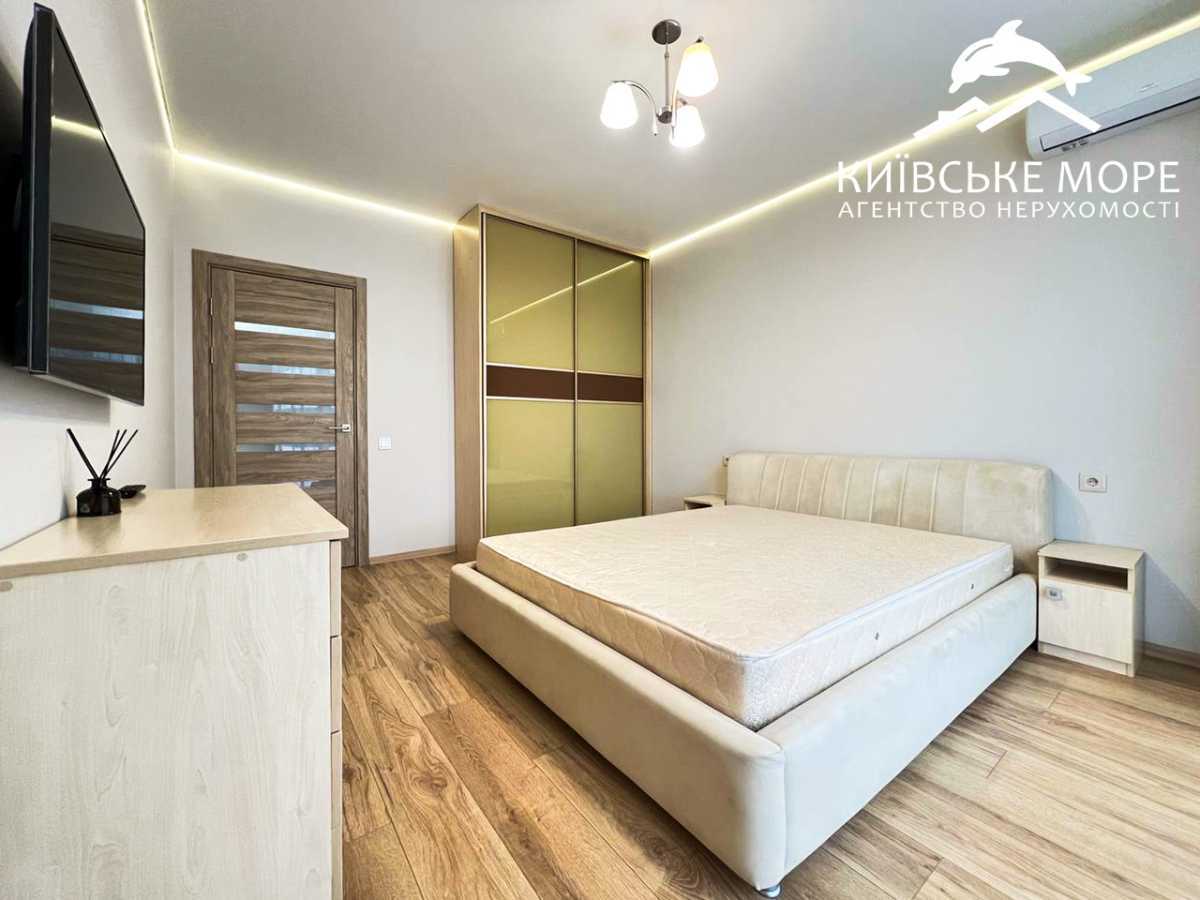 Оренда 1-кімнатної квартири 44 м², Воскресенська вул., 2В