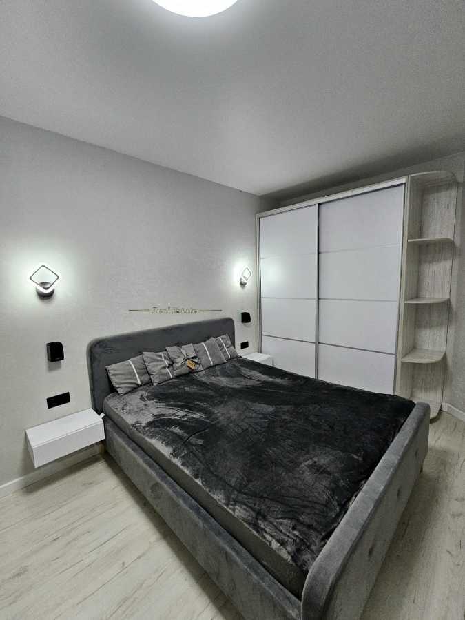 Продаж 1-кімнатної квартири 41.4 м², Василя Стуса, 19