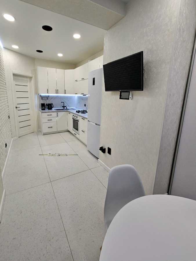 Продаж 1-кімнатної квартири 41.4 м², Василя Стуса, 19