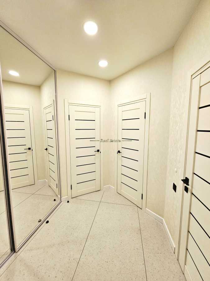 Продаж 1-кімнатної квартири 41.4 м², Василя Стуса, 19