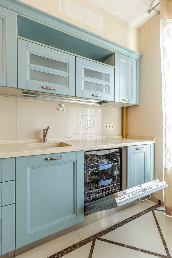 Продаж 3-кімнатної квартири 105 м², Патріотів вул., 74/57