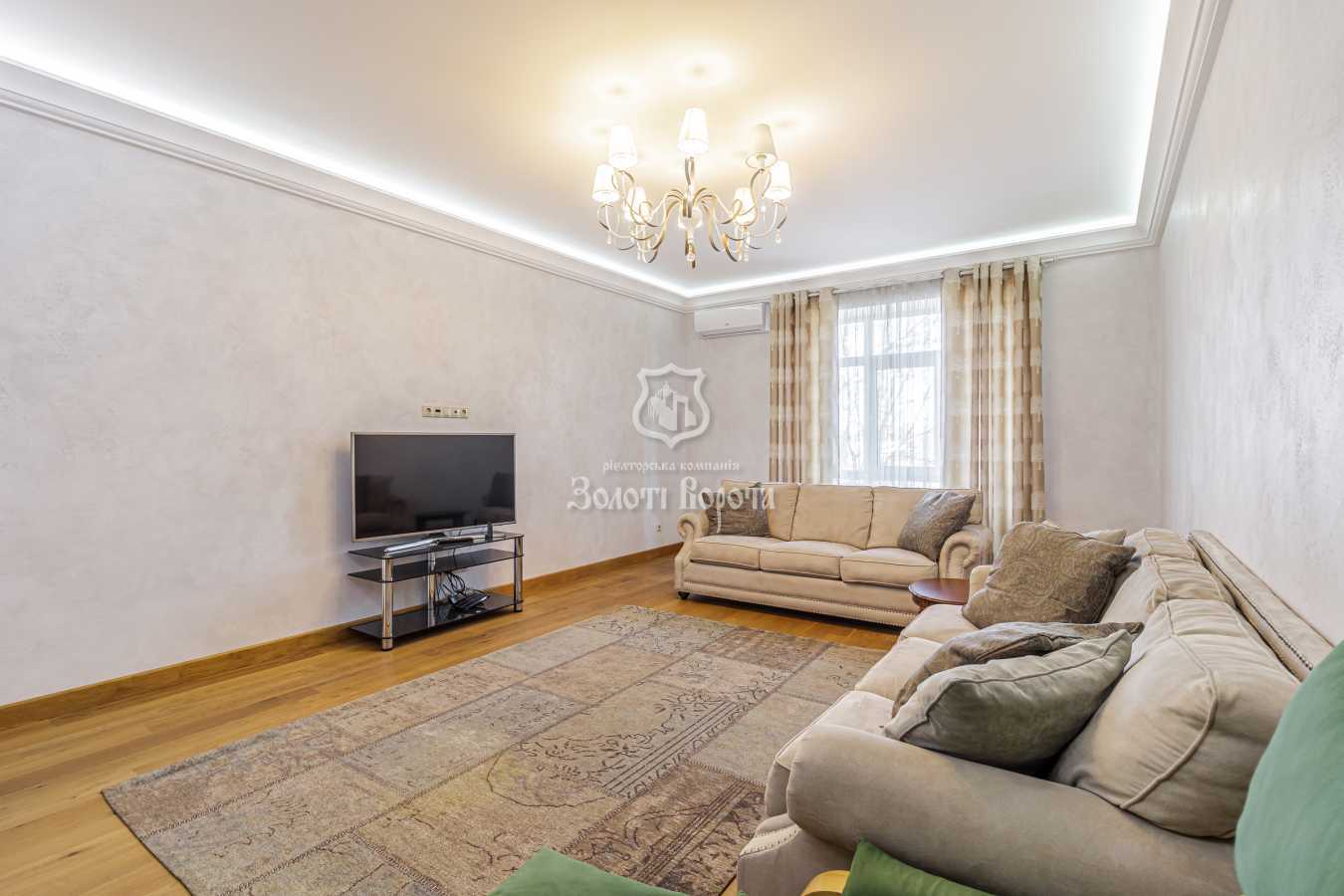 Продаж 3-кімнатної квартири 105 м², Патріотів вул., 74/57