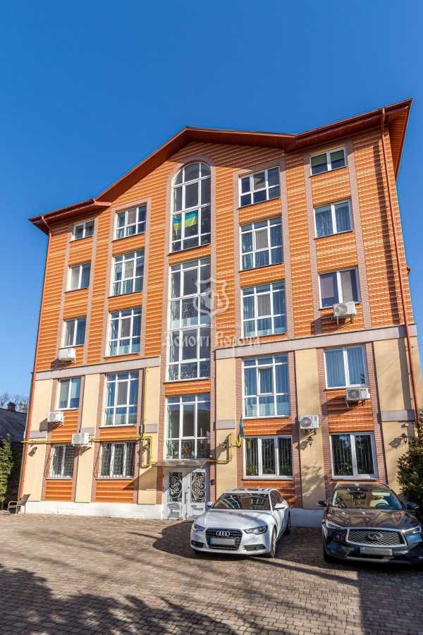 Продаж 3-кімнатної квартири 105 м², Патріотів вул., 74/57