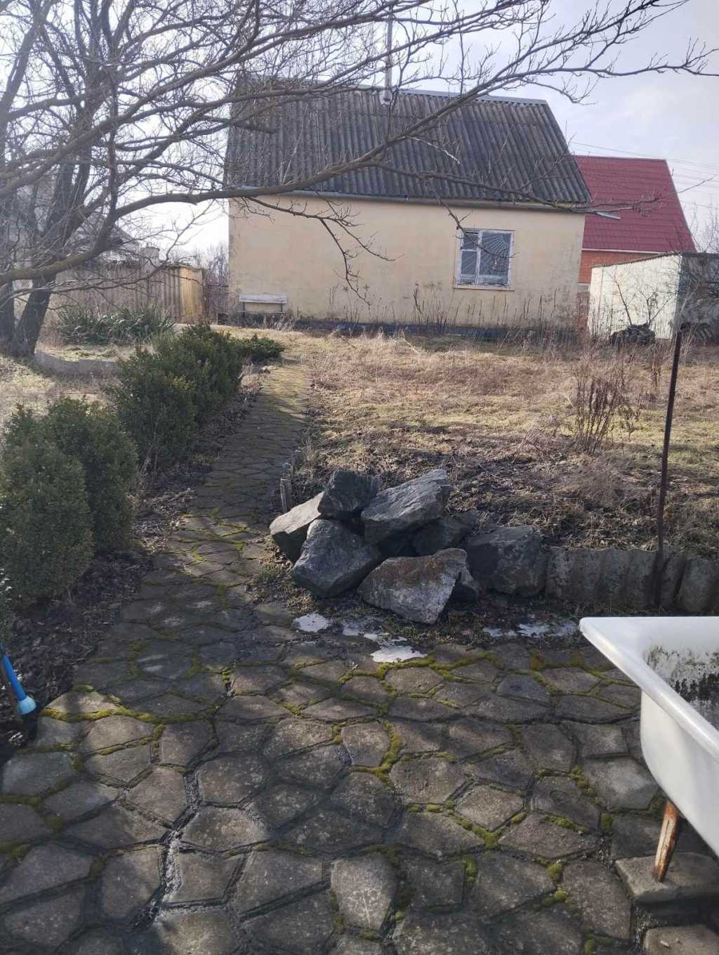 Продаж ділянки під індивідуальне житлове будівництво 120 соток, Нету