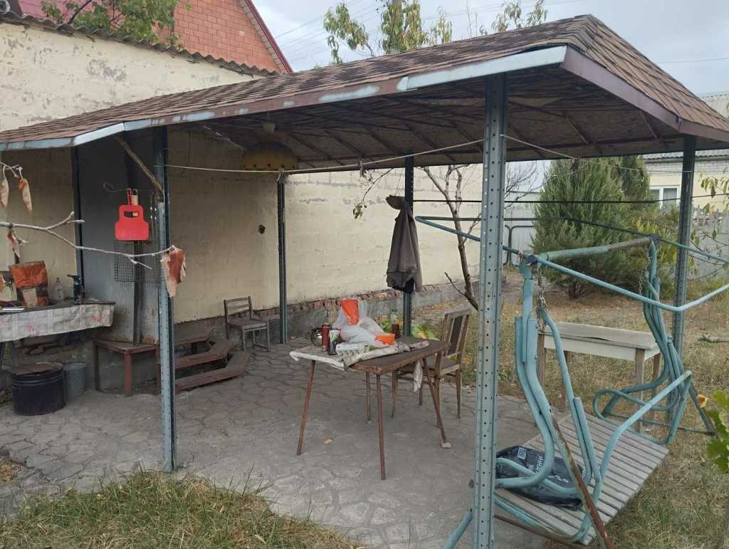 Продаж ділянки під індивідуальне житлове будівництво 120 соток, Нету