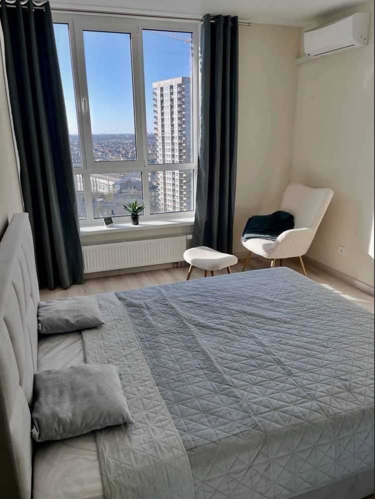 Аренда 1-комнатной квартиры 40 м², Академика Глушкова просп., 42