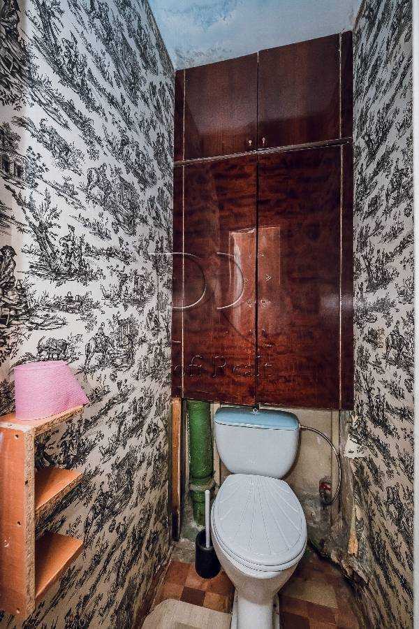 Продаж 3-кімнатної квартири 70 м², Райдужна вул., 21А