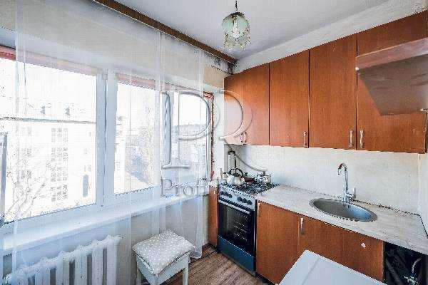 Продаж 1-кімнатної квартири 28 м², Валентина Сєрова вул., 30