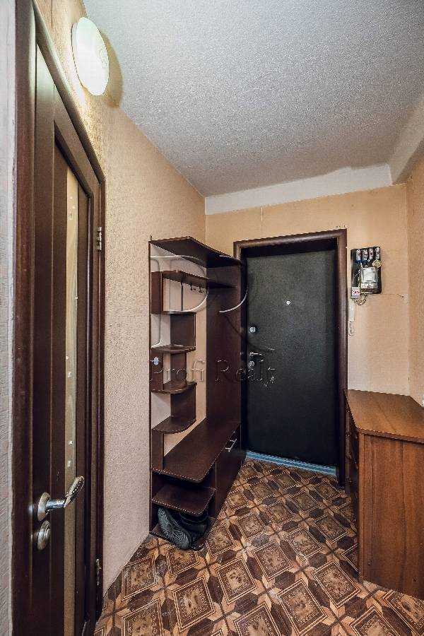 Продаж 1-кімнатної квартири 28 м², Валентина Сєрова вул., 30