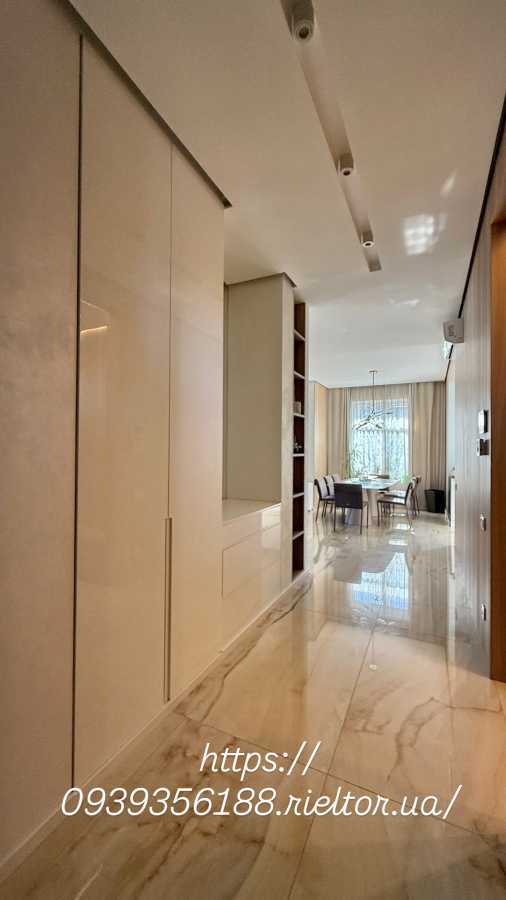 Продажа дома 180 м², Вишиньковська