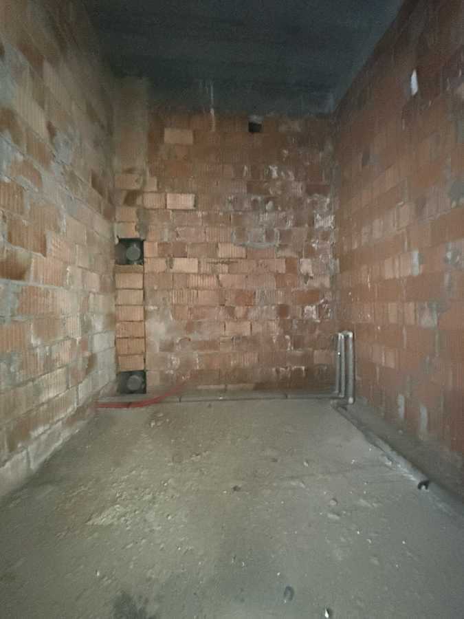 Продаж 1-кімнатної квартири 31 м², Інститутська вул., 1