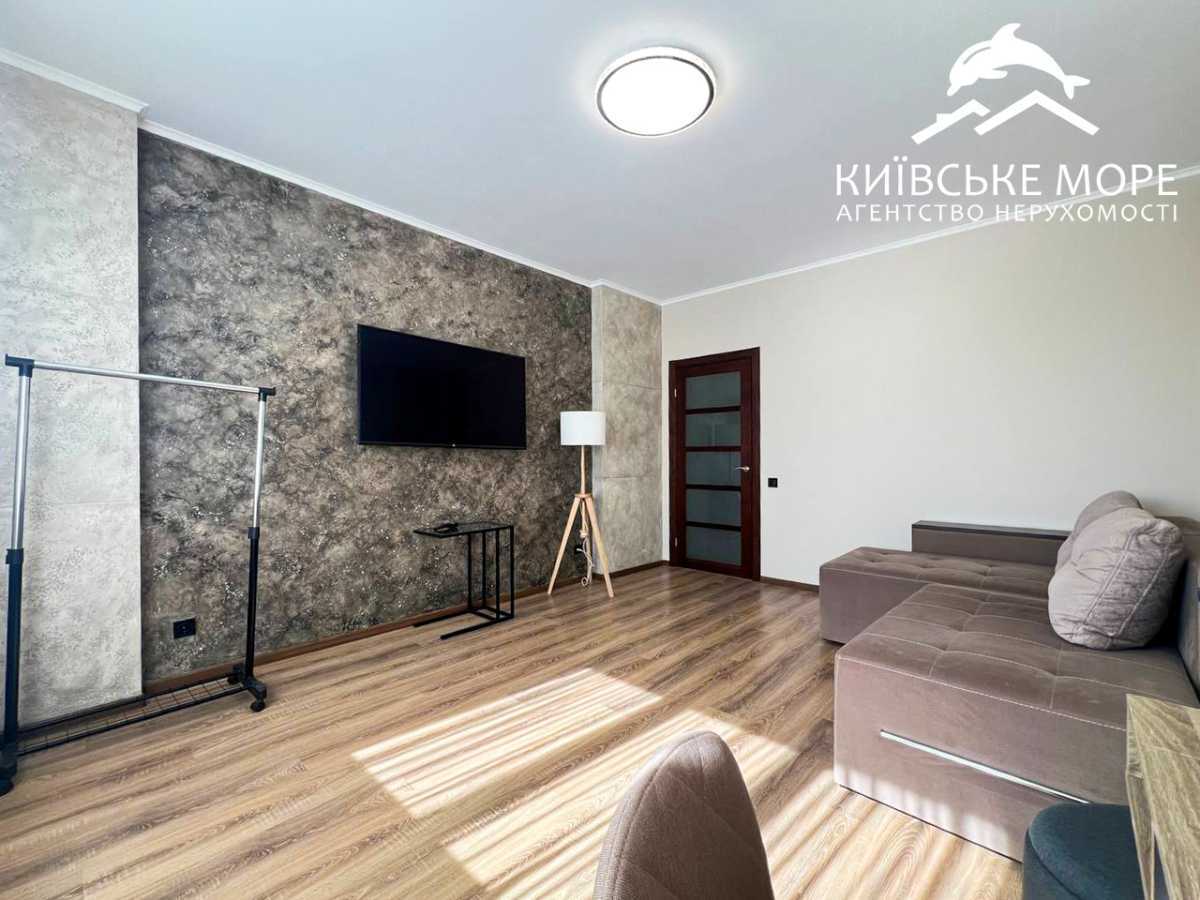 Оренда 1-кімнатної квартири 44 м², Воскресенська вул., 16