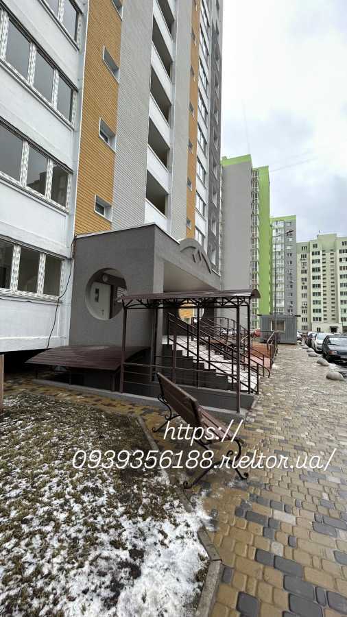 Продажа 2-комнатной квартиры 72 м², Николая Кибальчича ул., Хвильового, 3