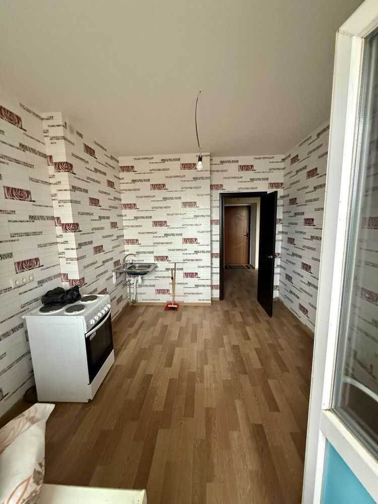 Продаж 1-кімнатної квартири 37 м², Чубинського вул.