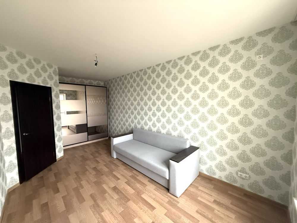 Продаж 1-кімнатної квартири 37 м², Чубинського вул.