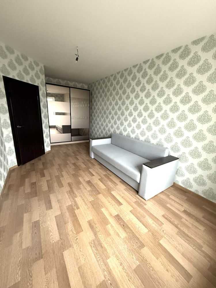 Продаж 1-кімнатної квартири 37 м², Чубинського вул.