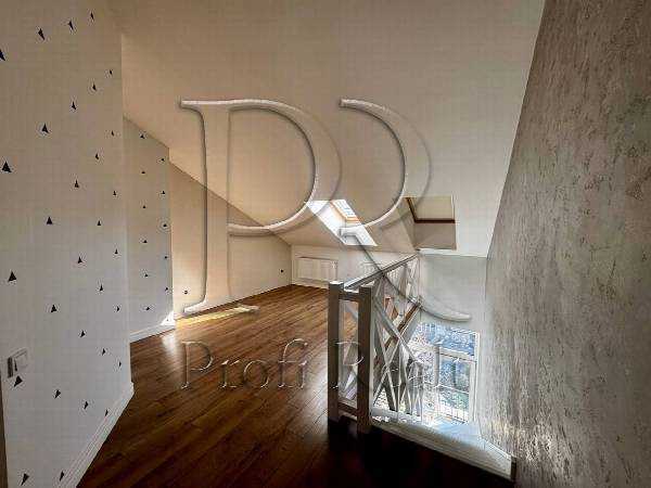 Продаж 1-кімнатної квартири 44 м², Михайла Величка вул., 1