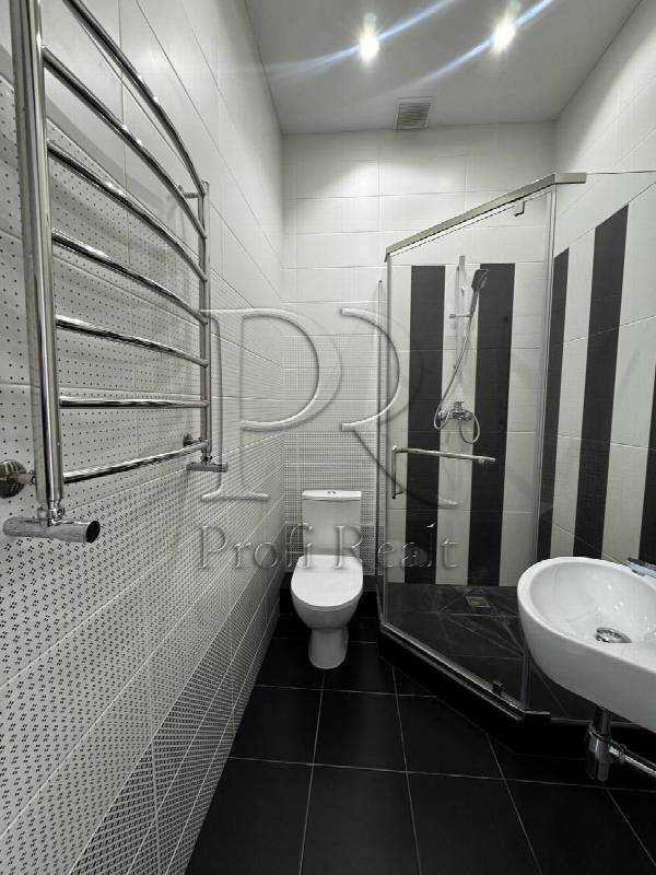 Продаж 1-кімнатної квартири 44 м², Михайла Величка вул., 1