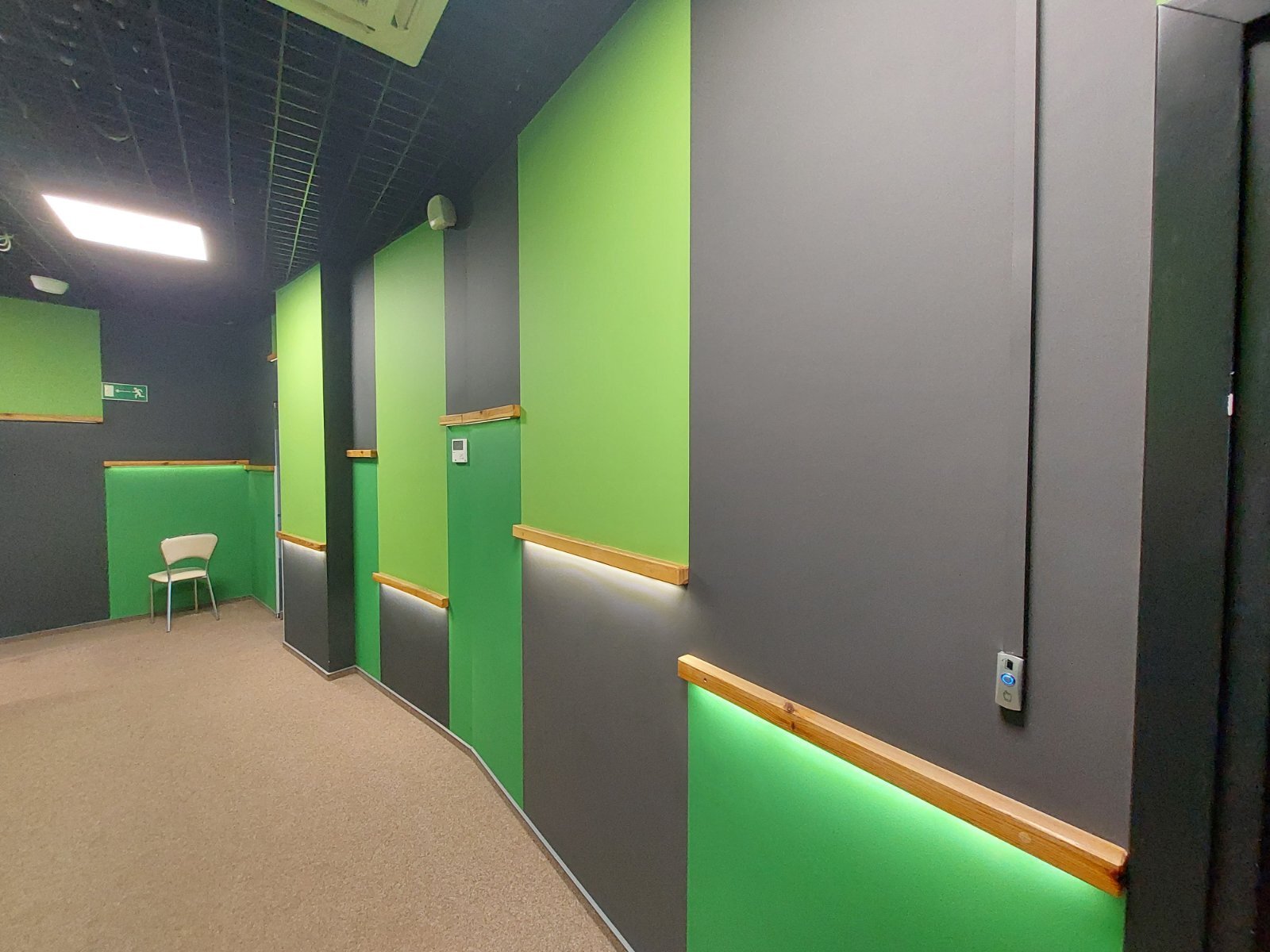 Аренда офиса 684 м², Кирилловская ул.