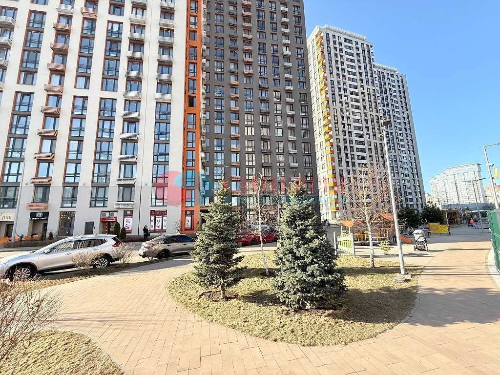 Продажа 2-комнатной квартиры 90 м², Днепровская наб., 20Б