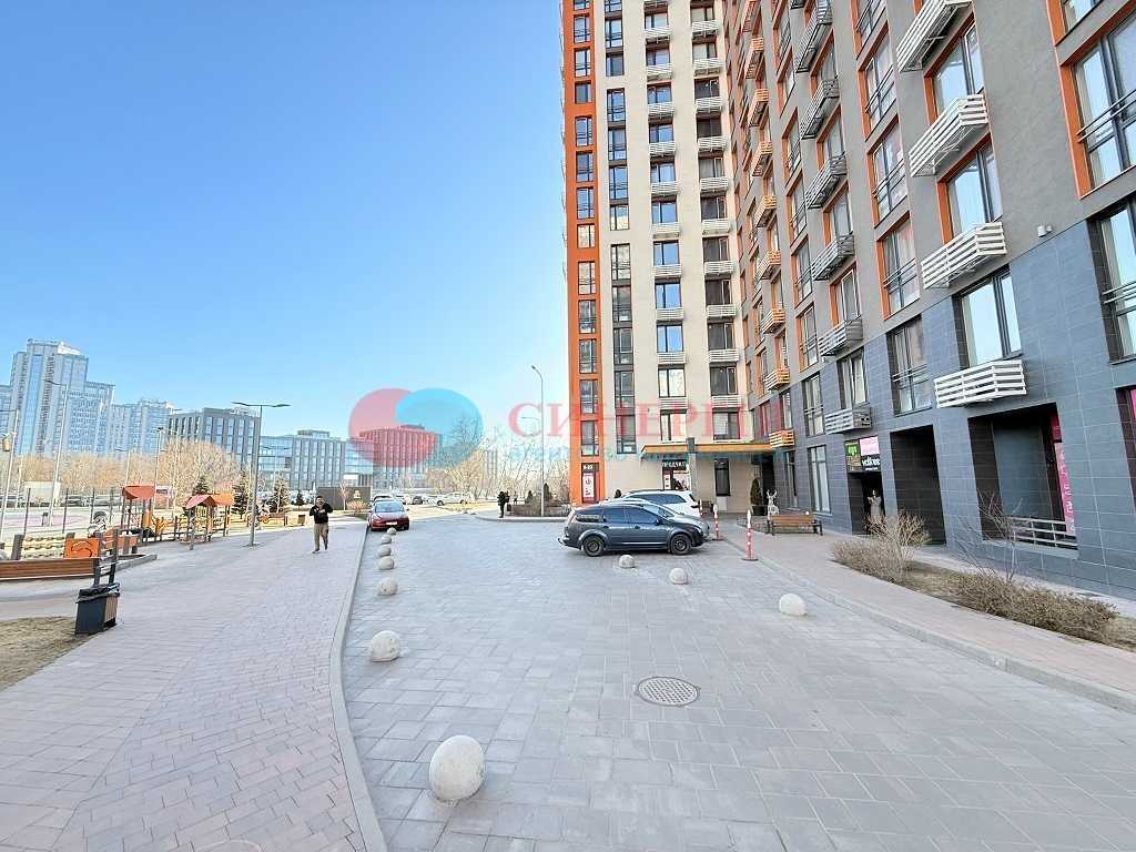 Продажа 2-комнатной квартиры 90 м², Днепровская наб., 20Б