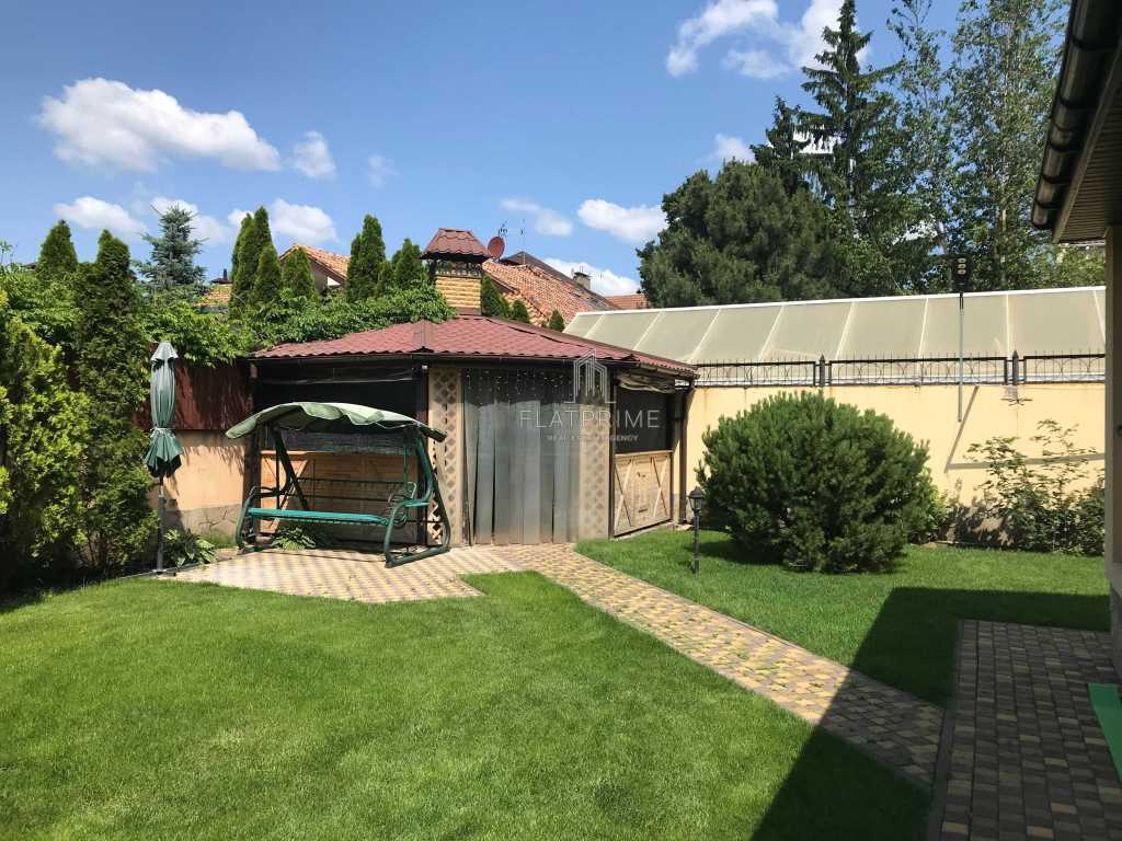 Продажа дома 265.4 м², Лісова