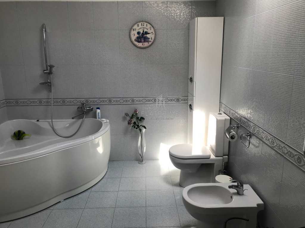 Продажа дома 265.4 м², Лісова