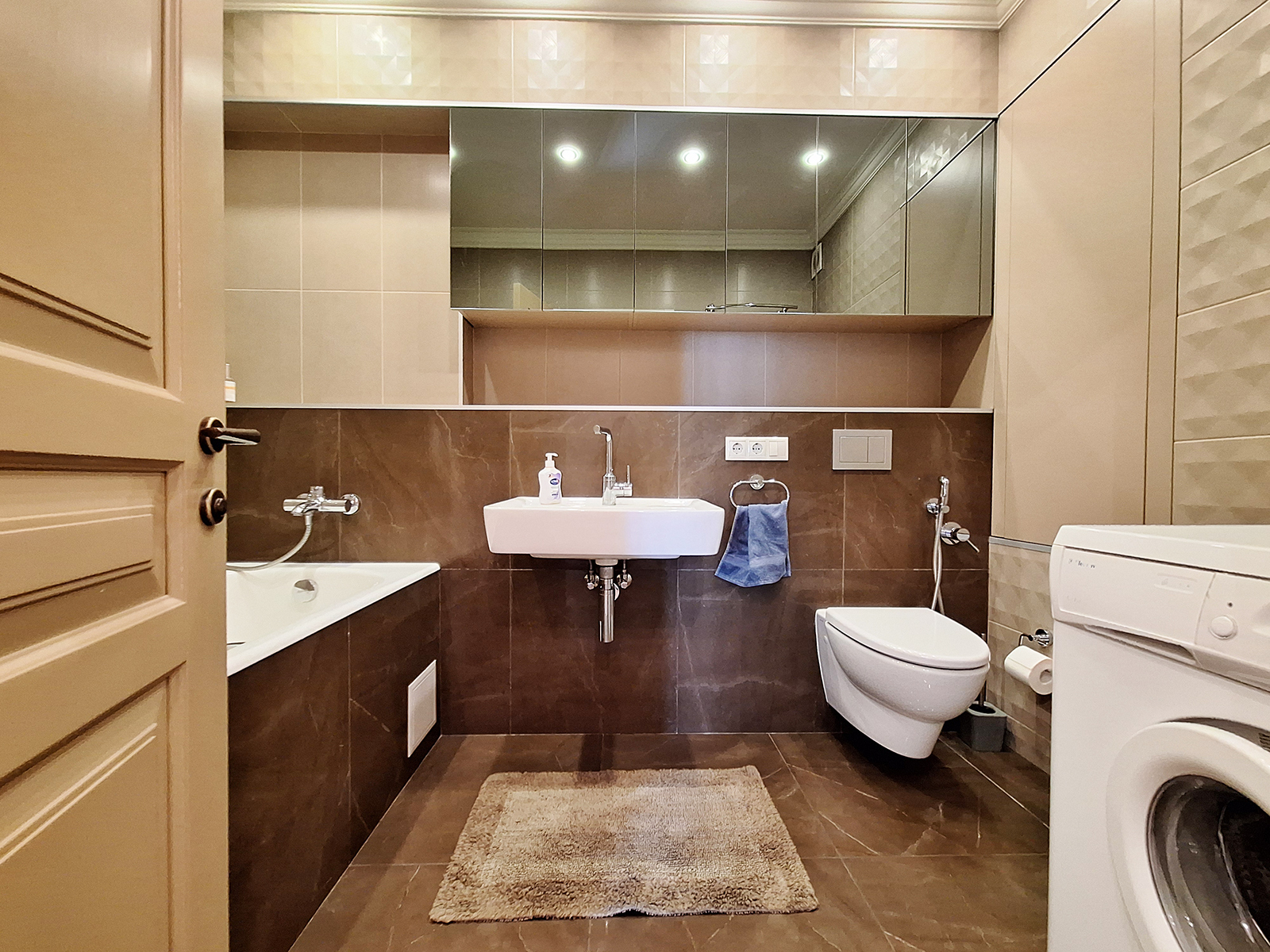 Аренда 3-комнатной квартиры 128 м², Оболонский просп., 22В