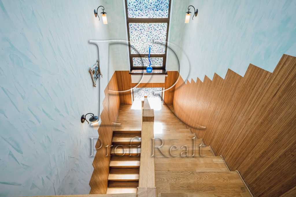 Продажа дома 275 м², Бердянский пер.