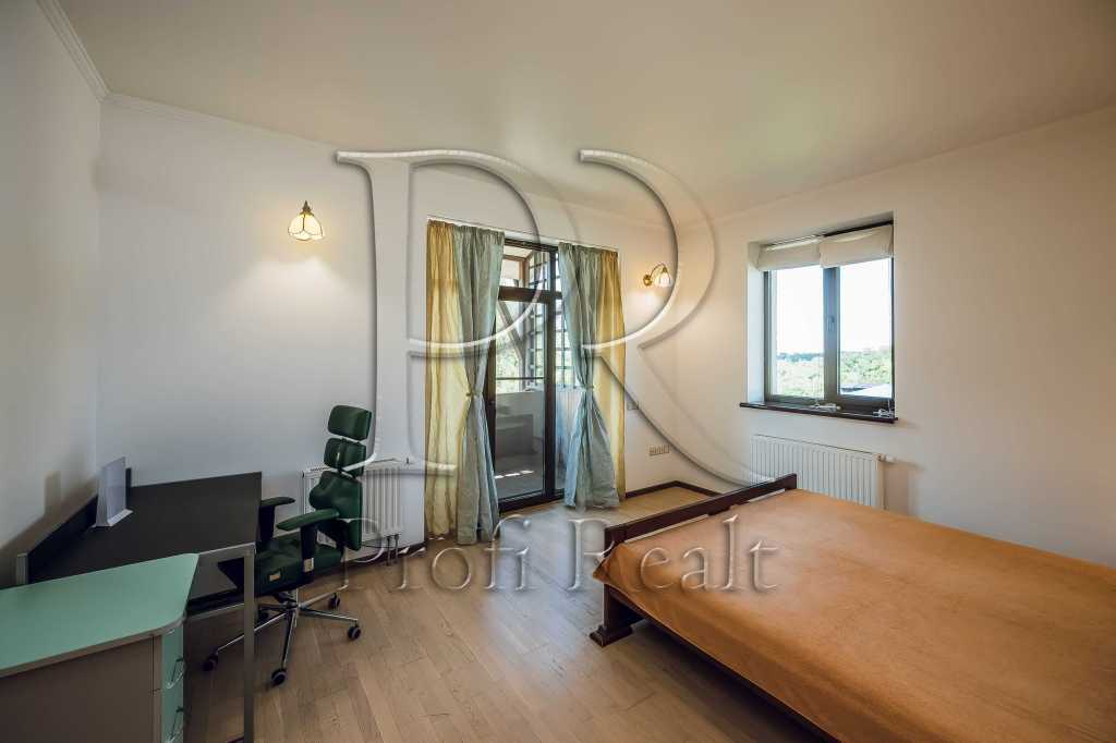 Продажа дома 275 м², Бердянский пер.